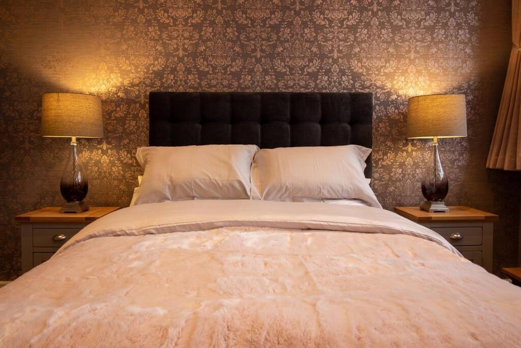 The Most Central Apartment In Canterbury Stunning Interiors, Fully Equipped, City Views And Free Wifi! المظهر الخارجي الصورة